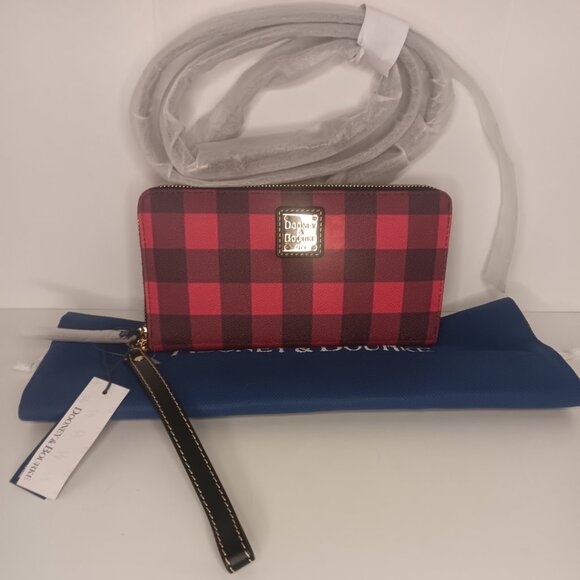 DOONEY & BOURKE TUCKER LG ZIP AROUND WRISTLET PLAID CROSSBODY - Picture 3 of 8